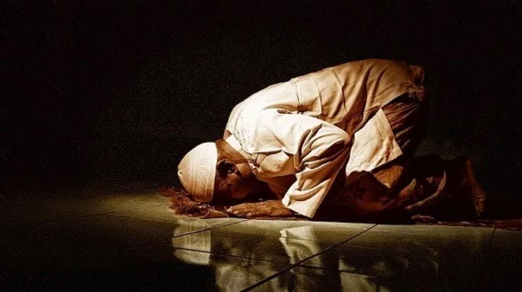 sujud.jpg